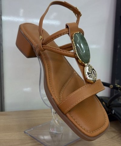 SANDÁLIA MEL / PEDRARIA / LINHA CONFORT / SALTINHO