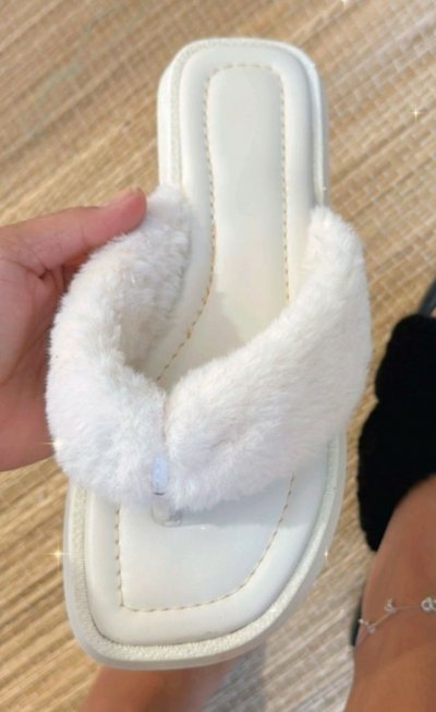 RASTEIRA OFF WHITE / DEDO / PELINHOS
