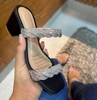 TAMANCO PRETO / TRANÇA STRASS